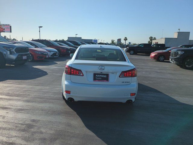 Used 2013 Lexus IS 250 w/ Premium Pkg Value Edition RWD image 7