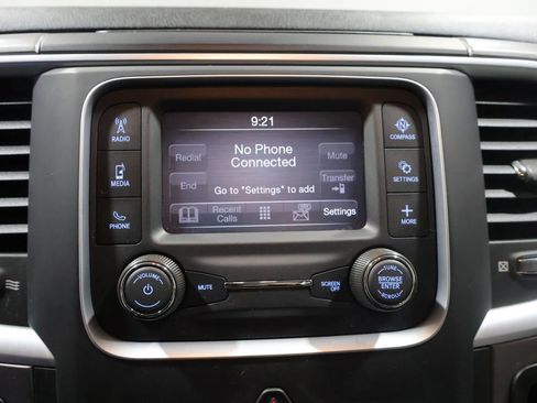 Used 2023 RAM 1500 Classic SLT AWD/4WD image 25