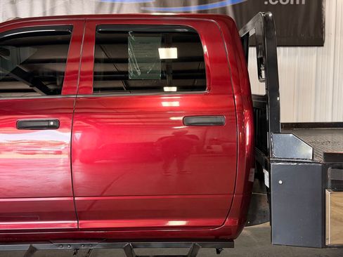 Used 2019 RAM 3500 Tradesman w/ Chrome Appearance Group AWD/4WD image 19
