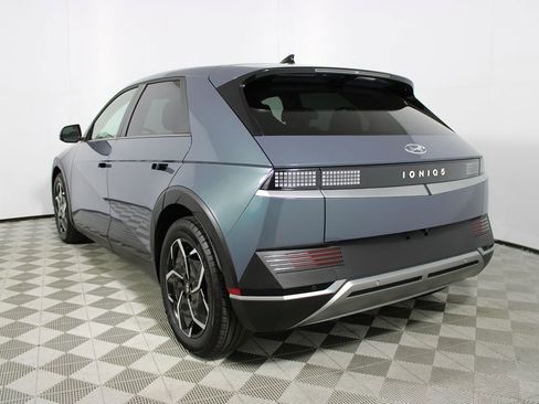 Used 2024 Hyundai Ioniq 5 SEL image 29