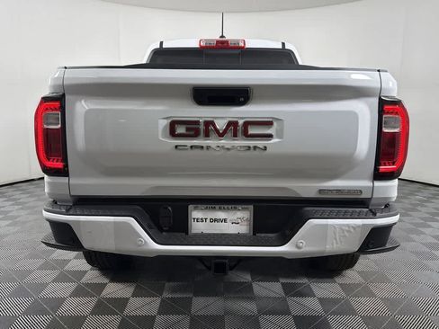 New 2026 GMC Canyon Elevation w/ Convenience Package image 9