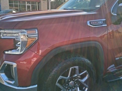 Used 2022 GMC Sierra 1500 SLT w/ SLT Premium Package image 2
