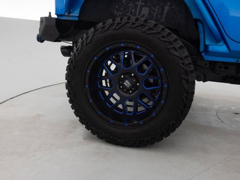 Used 2016 Jeep Wrangler Unlimited Sport w/ Quick Order Package 24S AWD/4WD image 21
