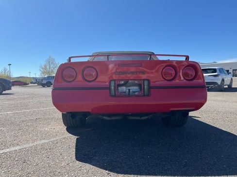Used 1990 Chevrolet Corvette Convertible image 19
