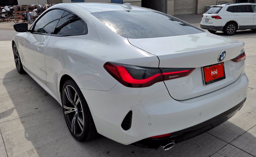 Used 2023 BMW 430i Coupe w/ Convenience Package RWD image 7