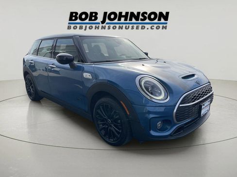 Used 2023 MINI Cooper Clubman S w/ Signature Upholstery Package AWD/4WD image 1