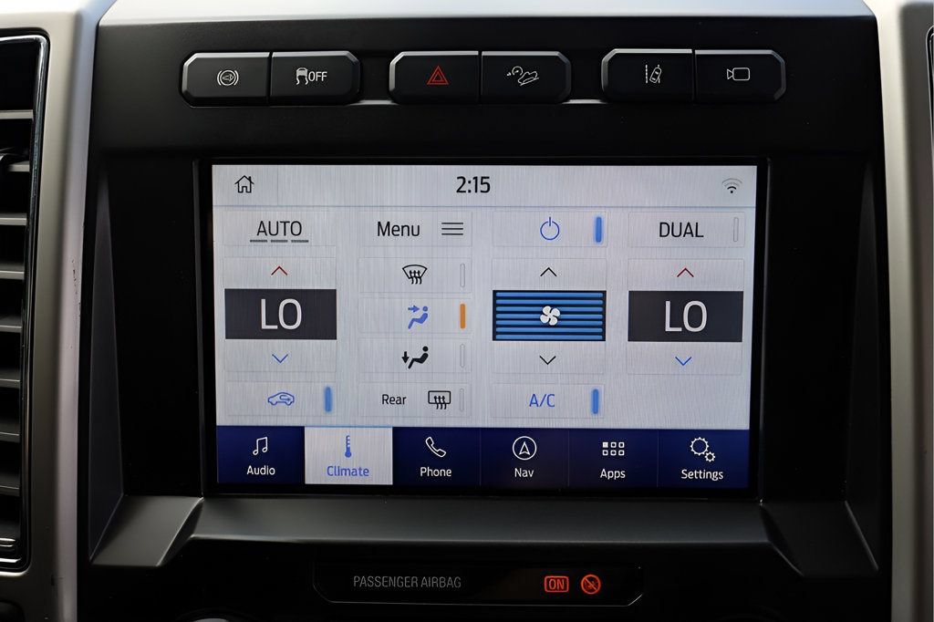 Used 2021 Ford F350 Lariat w/ Lariat Ultimate Package AWD/4WD image 36