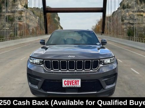 New 2025 Jeep Grand Cherokee Laredo X w/ Luxury Tech Group I RWD image 2