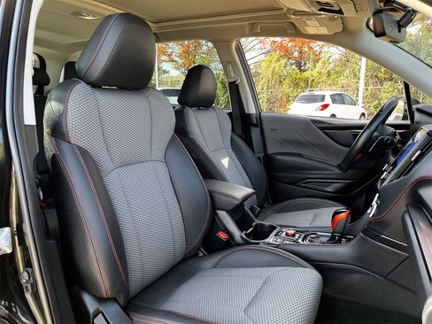 Used 2024 Subaru Forester Sport image 25