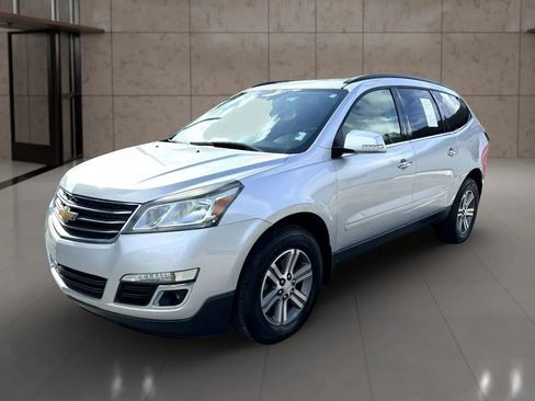 Used 2017 Chevrolet Traverse LT FWD image 7