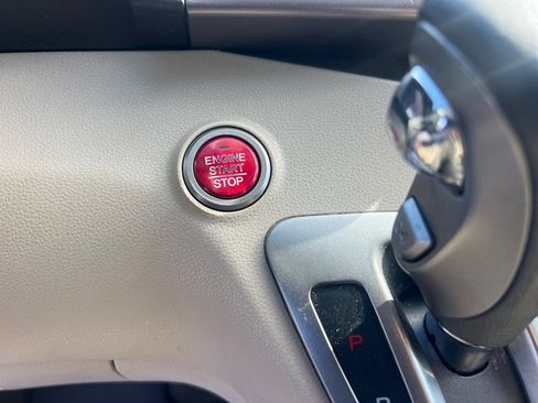 Used 2014 Honda Odyssey EX image 30
