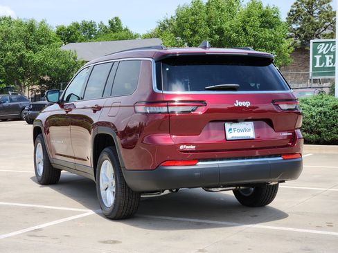 New 2026 Jeep Grand Cherokee L Laredo RWD image 3