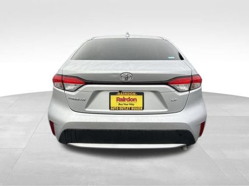 Used 2020 Toyota Corolla LE image 7