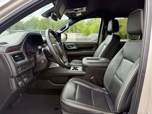 Used 2021 Chevrolet Tahoe Premier AWD/4WD image 13