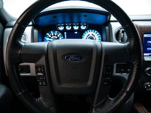Used 2013 Ford F150 Lariat w/ Lariat Chrome Pkg AWD/4WD image 30