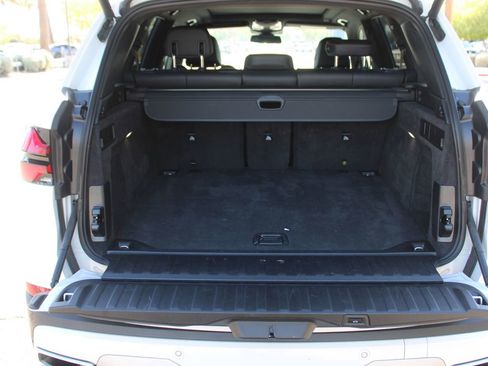 Used 2026 BMW X5 xDrive40i AWD/4WD image 6