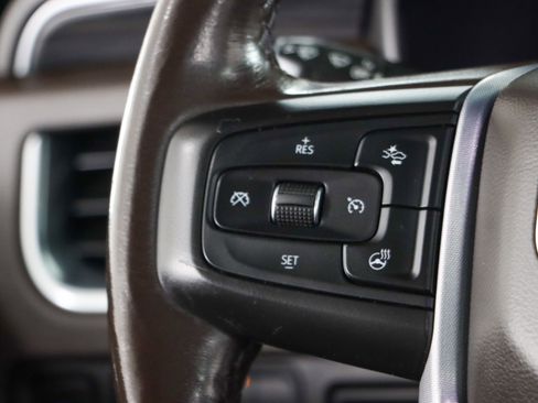 Used 2021 GMC Yukon XL SLT w/ SLT Luxury Plus Package image 14