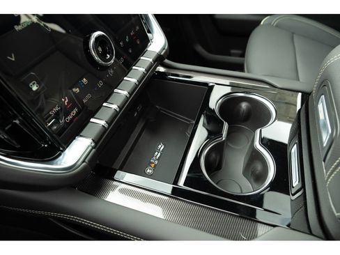 New 2026 GMC Yukon XL Elevation w/ Elevation Premium Package AWD/4WD image 26