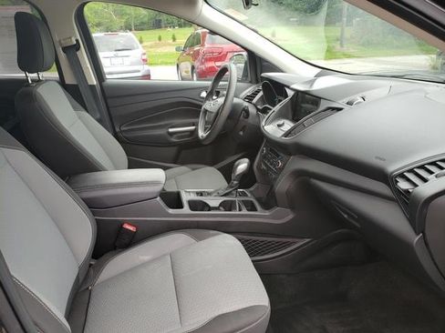 Used 2019 Ford Escape SE AWD/4WD image 18