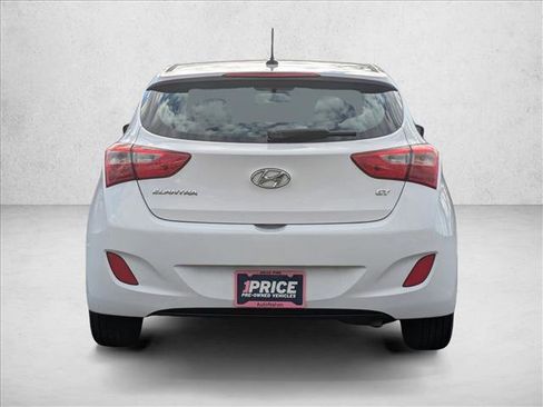 Used 2016 Hyundai Elantra GT image 7