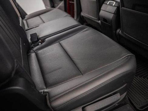 Used 2024 Hyundai Santa Fe SEL FWD image 33