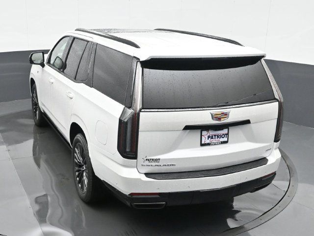 Used 2025 Cadillac Escalade Sport Platinum AWD/4WD image 39