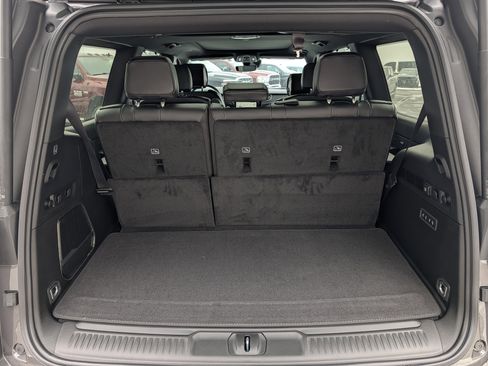 New 2026 Jeep Grand Wagoneer Limited image 7