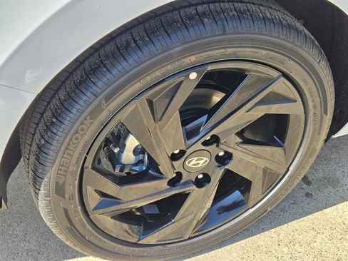 New 2026 Hyundai Elantra SEL Sport Premium FWD image 5