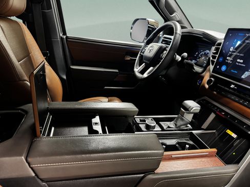 Used 2024 Toyota Tundra 1794 Edition image 25