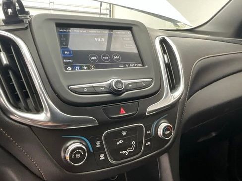 Used 2019 Chevrolet Equinox LT image 10