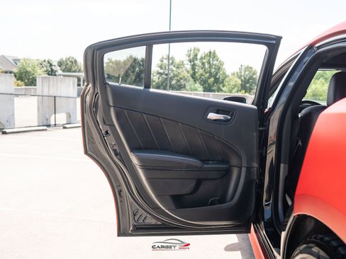 Used 2018 Dodge Charger R/T RWD image 42