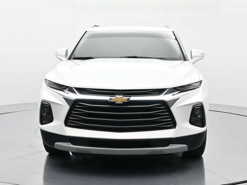 Used 2020 Chevrolet Blazer LT image 2