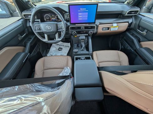 New 2025 Toyota 4Runner Limited image 26