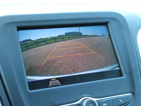 Used 2020 Chevrolet Equinox LT FWD image 13