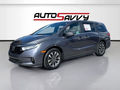 Used 2023 Honda Odyssey EX-L image 3