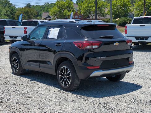 Used 2025 Chevrolet TrailBlazer LT AWD/4WD image 8