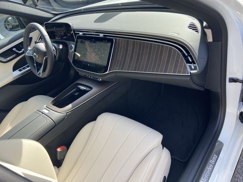 New 2026 Mercedes-Benz E 350 4MATIC Sedan image 43
