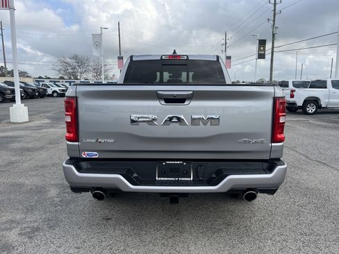 Used 2025 RAM 1500 Lone Star image 3