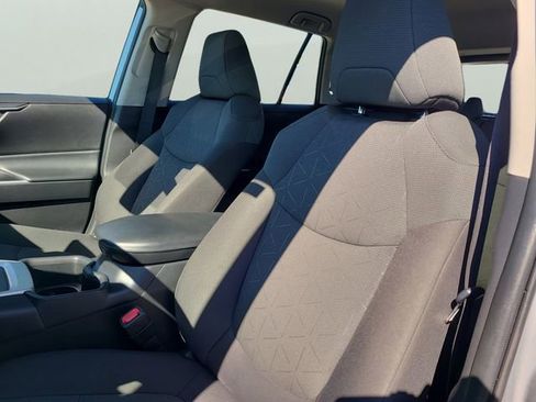 Used 2024 Toyota RAV4 XLE image 24