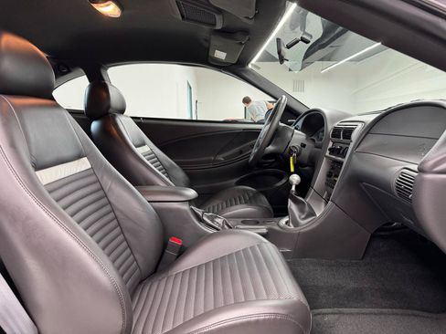 Used 2003 Ford Mustang Mach 1 RWD image 50