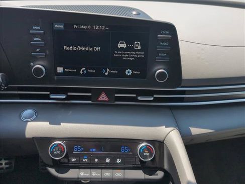 New 2026 Hyundai Elantra Sport FWD image 14