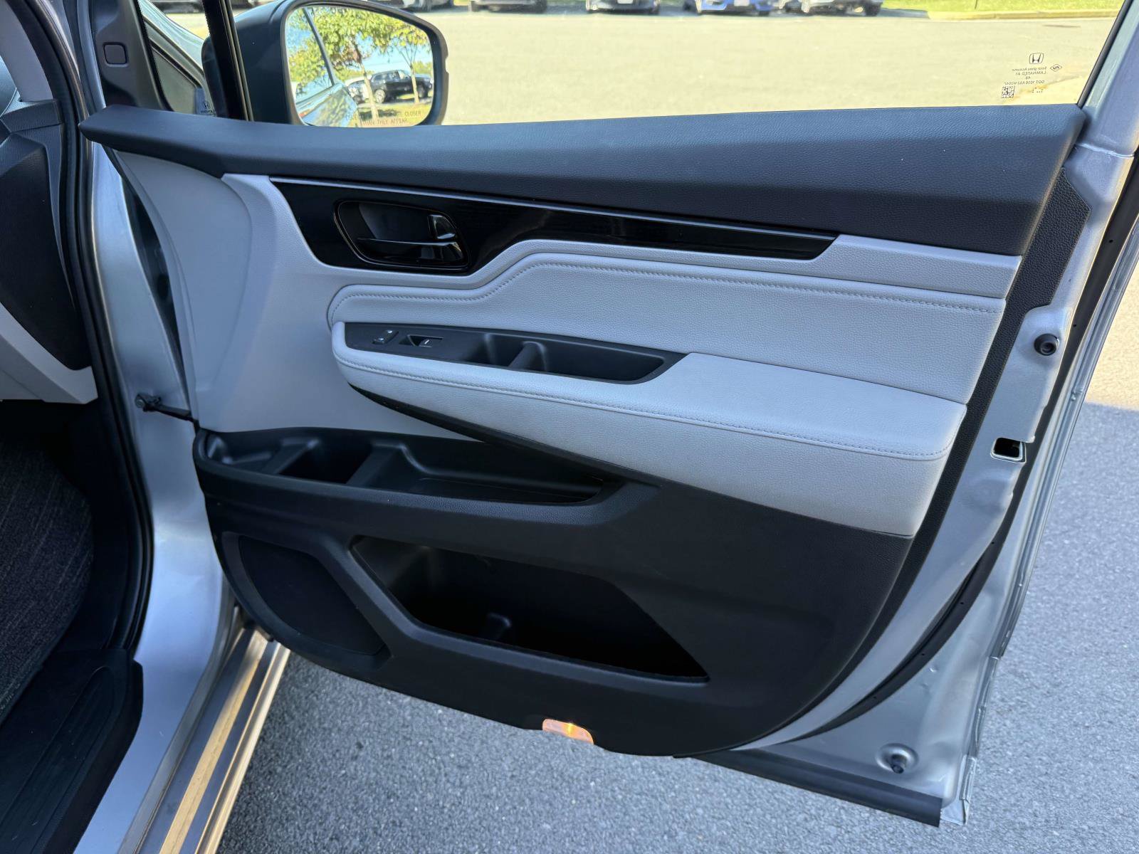 Certified 2024 Honda Odyssey Touring image 15