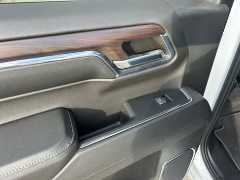 Used 2024 GMC Sierra 1500 SLT image 37