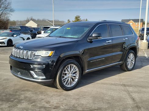 Used 2018 Jeep Grand Cherokee Summit image 2
