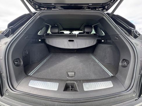 Certified 2025 Cadillac XT5 Premium Luxury image 14