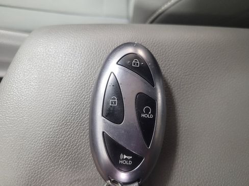 Used 2025 Hyundai Elantra SEL FWD image 32