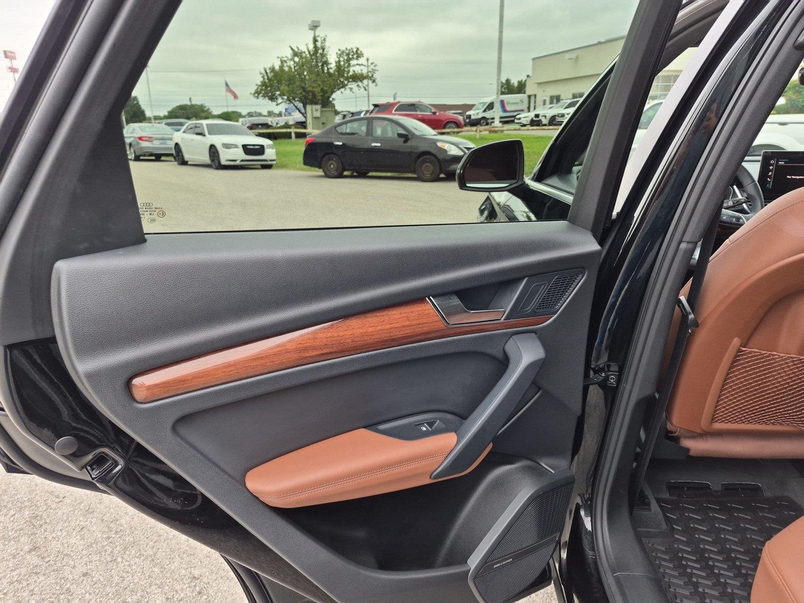 Used 2022 Audi Q5 2.0T Premium Plus AWD/4WD image 31