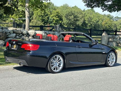 Used 2013 BMW 335i Convertible RWD image 28