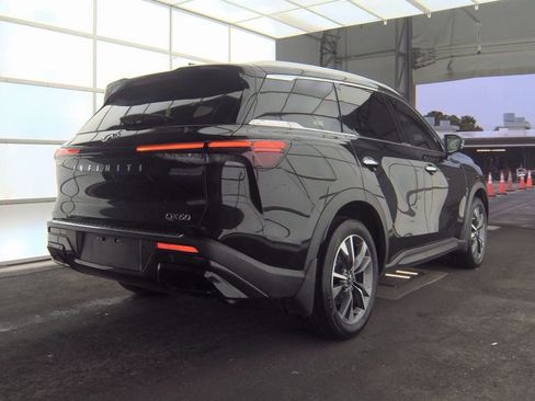 Certified 2023 INFINITI QX60 Luxe w/ Cargo Package FWD image 8