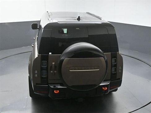 Used 2024 Land Rover Defender 130 X image 46